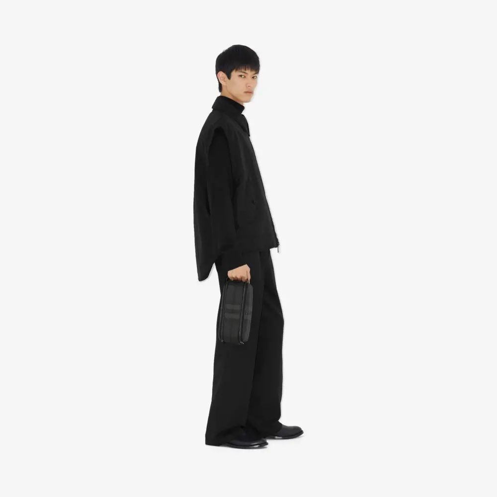 Alternative view of Túi Burberry Checked Zipped Wash Bag 'Charcoal' 80718541