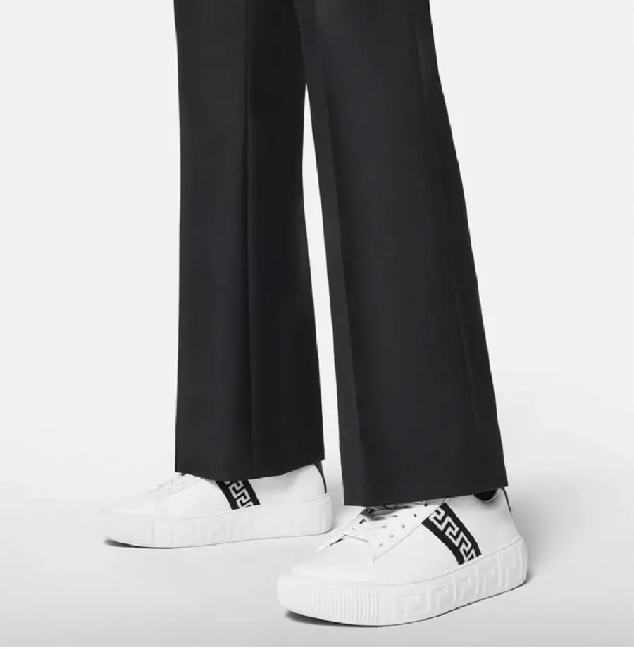 Alternative view of Giày Versace Greca Trainers Black White DSU8404-1A00775-2W020