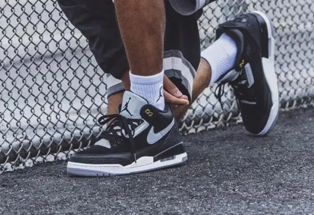 Alternative view of Giày Nike Air Jordan 3 Retro Tinker Sp 'Black Cement' CK4348-007