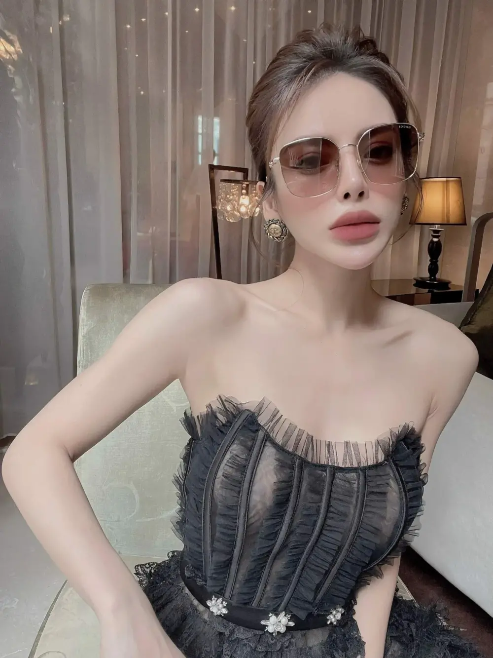 Alternative view of Kính Gucci Sunglasses Gradient 'Gold' GG1146SK-002