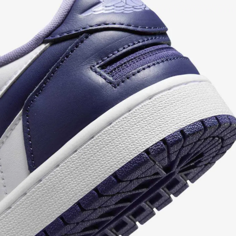 Alternative view of Giày Nike Air Jordan 1 Low FlyEase ‘Sky J Purple’ DM1206-515