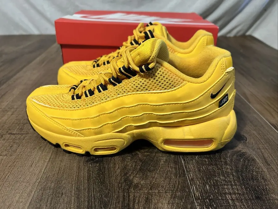 Giày Nike Air Max 95 GS 'City Special NYC' DH0147-700 - Ảnh 3