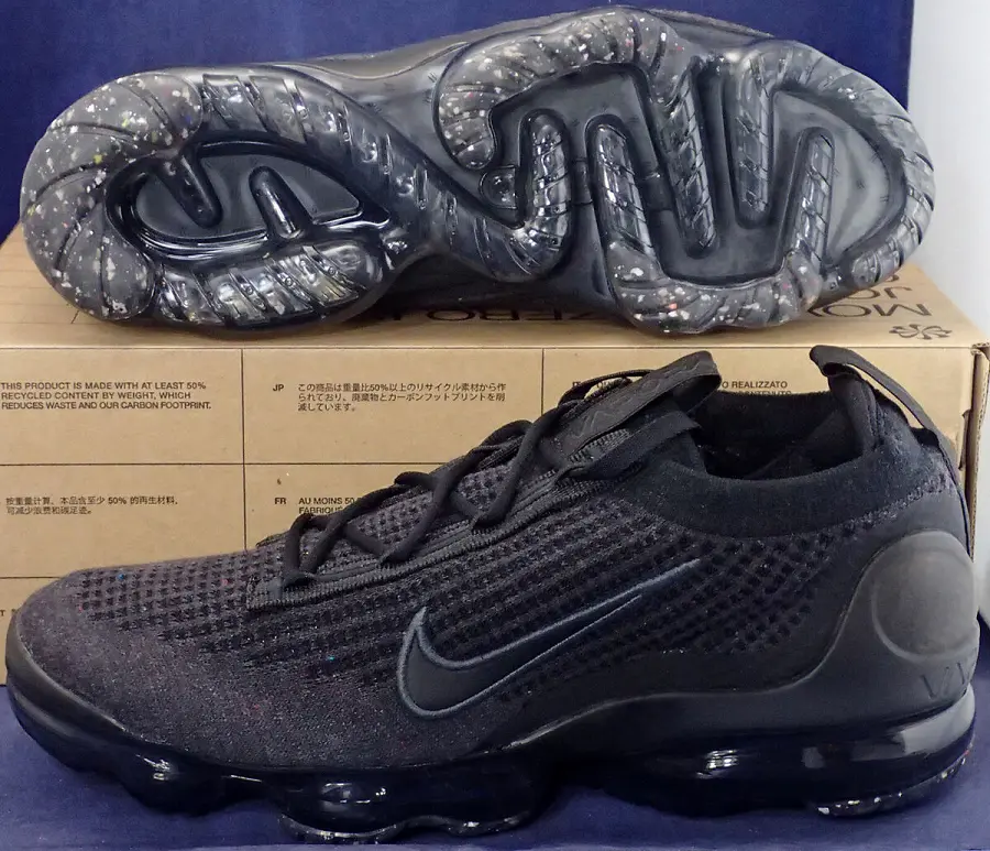 Alternative view of Giày Nike Air VaporMax 2021 Flyknit 'Triple Black' DH4084-001