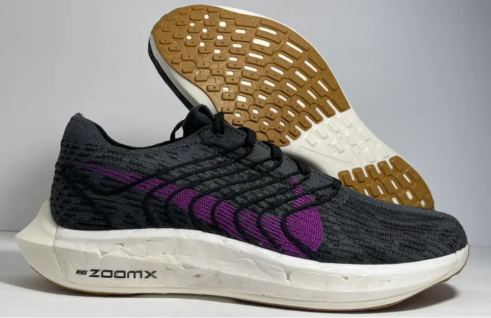 Alternative view of Giày Nike Pegasus Turbo Next Nature 'Black Vivid Purple' DM3413-003