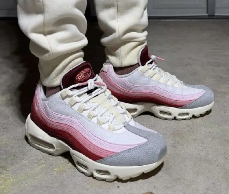 Alternative view of Giày Nike Air Max 95 'Anatomy of Air' DM0012-600