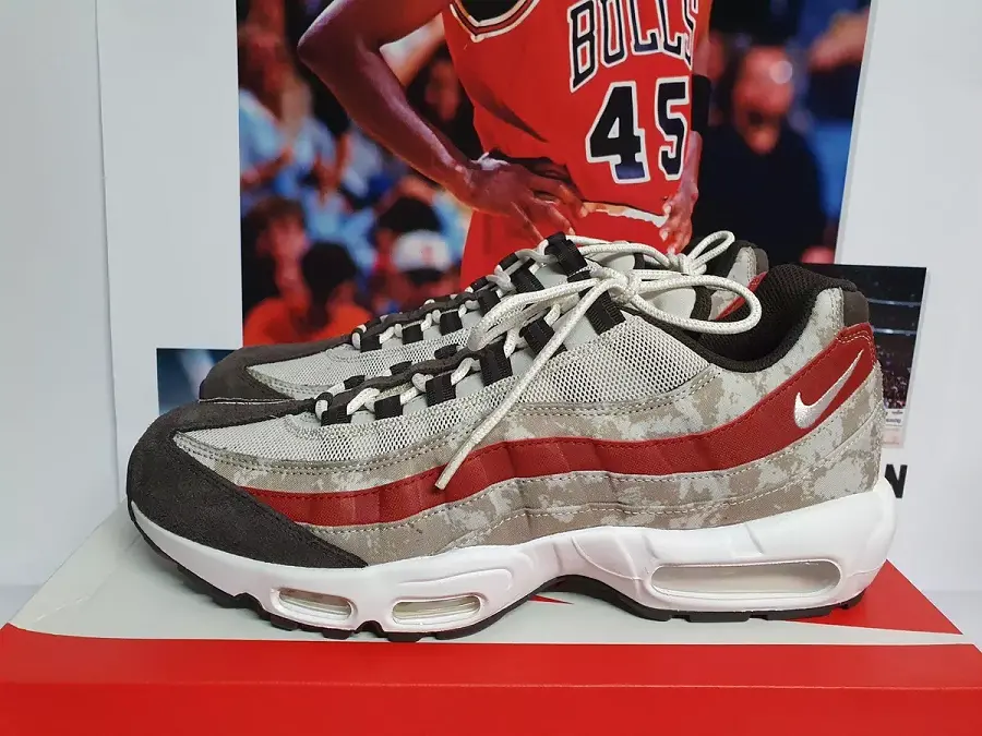 Giày Nike Air Max 95 'Social FC' DQ9016-001 - Ảnh 3