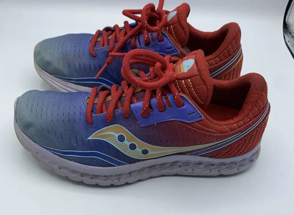 Giày Saucony Boston Children’s Hospital x Kinvara 11 'Max' S20551-6 - Ảnh 4
