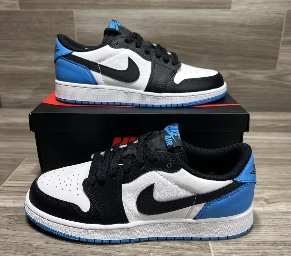 Alternative view of Giày Nike Air Jordan 1 Retro Low OG 'Powder Blue' CZ0858-104
