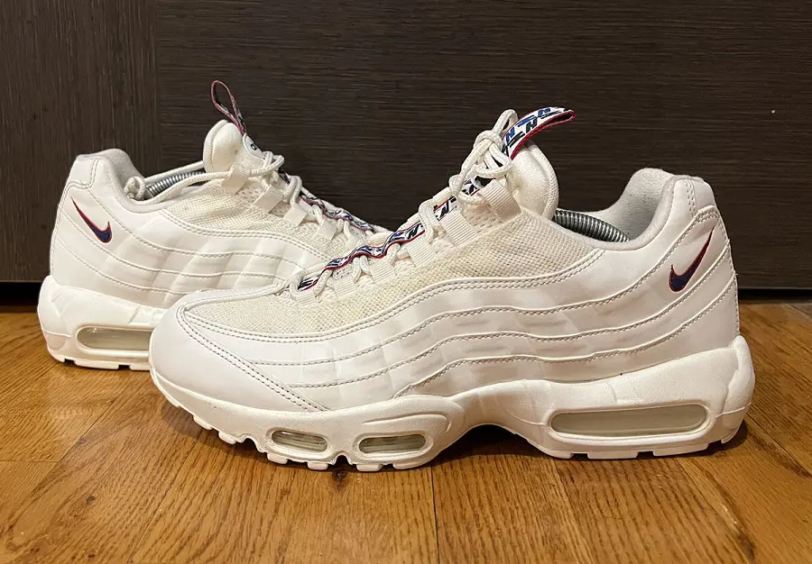 Alternative view of Giày Nike Air Max 95 TT Pull Tab 'Sail' AJ1844-101