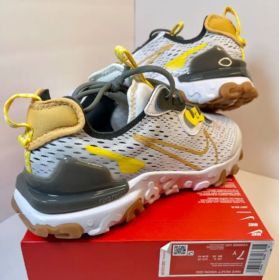 Alternative view of Giày Nike React Vision 'White Honeycomb' CD6888-100