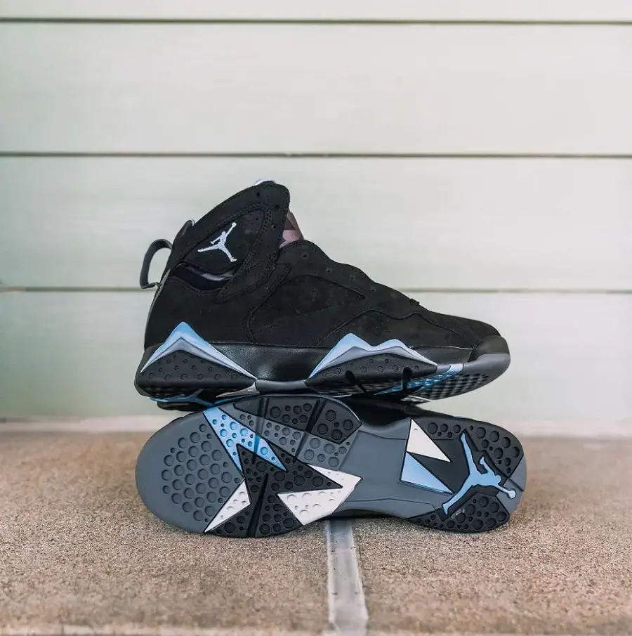 Alternative view of Giày Nike Air Jordan 7 Retro 'Chambray' CU9307-004