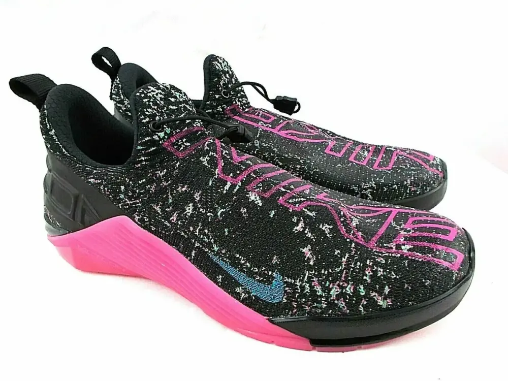 Alternative view of Giày Nike React Metcon AMP 'Black Fire Pink' CN5501-046