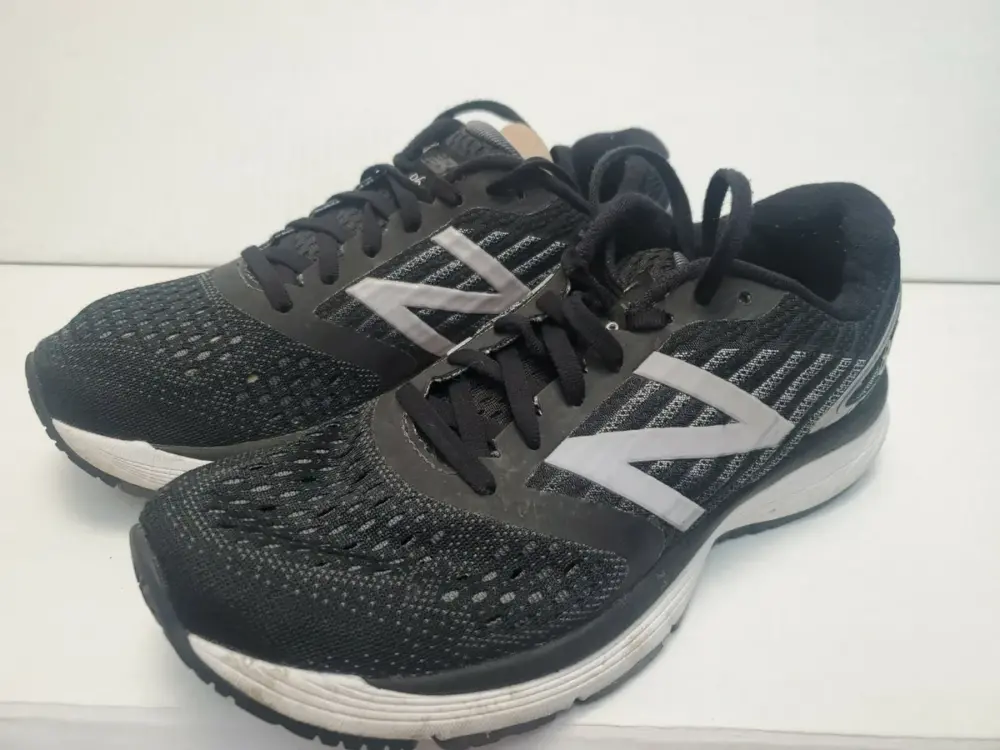Alternative view of Giày New Balance Womens 860v9 Black W860BK9
