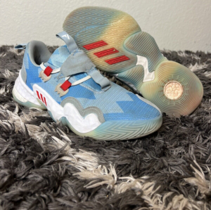 Alternative view of Giày Adidas Trey Young 1 'Ice Trae' H68997