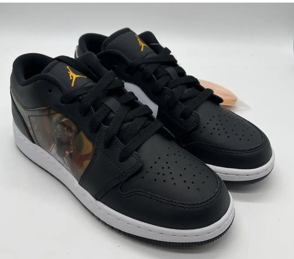 Giày Nike Air Jordan 1 Low GS Hologram DR9497-001 - Ảnh 4