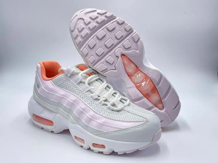 Alternative view of Giày Nike Air Max 95 Recraft 'Light Violet Crimson Bliss' CJ3906-009