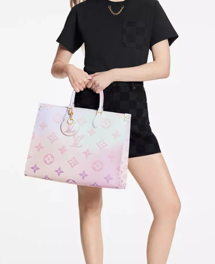 Túi Louis Vuitton OnTheGo GM 'Sunrise Pastel' M46076 - Ảnh 4