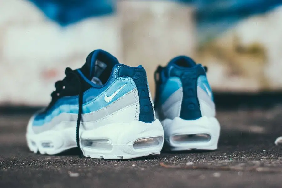 Alternative view of Giày Nike Air Max 95 Essential 'Reverse Stash' 749766-026