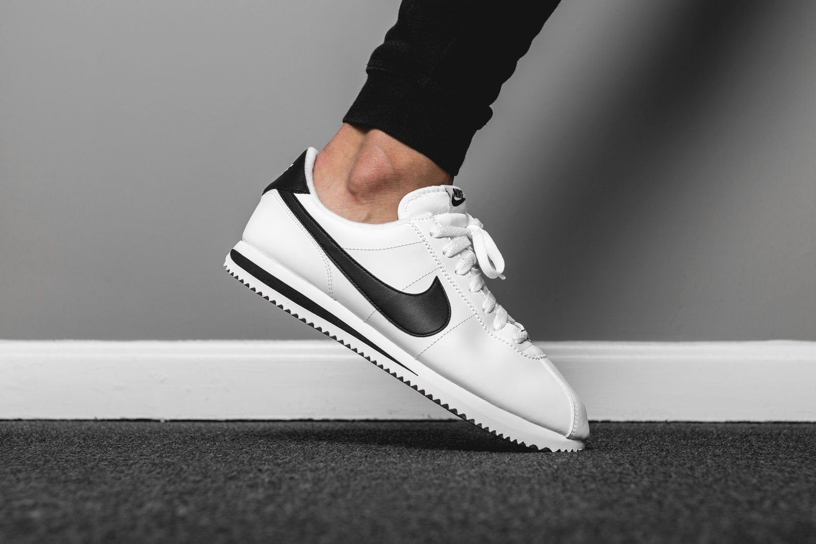 Giày Nike Cortez Leather OG 'White Black' 904764-102 - Ảnh 4