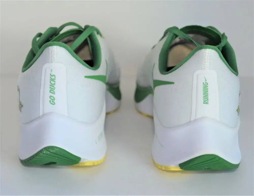 Alternative view of Giày Nike Air Zoom Pegasus 37 'Oregon' CZ5389-100