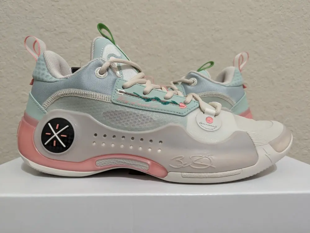 Alternative view of Giày Li-Ning Way of Wade 10 Low ‘Valentine’s Day’ ABAS083-2