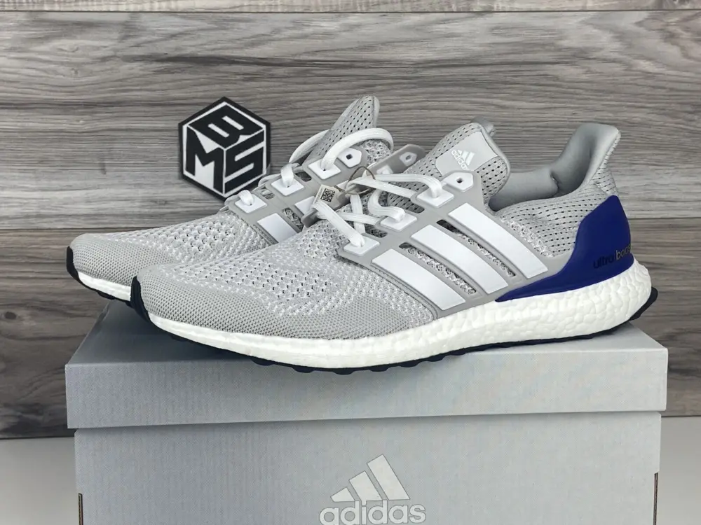 Alternative view of Giày Adidas UltraBoost 1.0 DNA 'Legacy Indigo' GZ0448