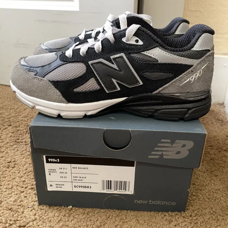Giày New Balance DTLR x 990v3 Big Kid ‘GR3YSCALE’ GC990DR3 - Ảnh 4