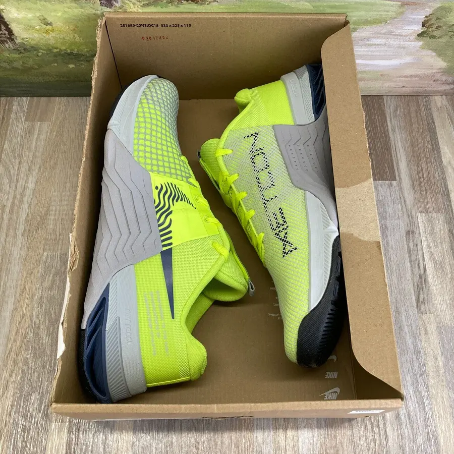 Alternative view of Giày Nike Metcon 8 'Volt' DO9328-700