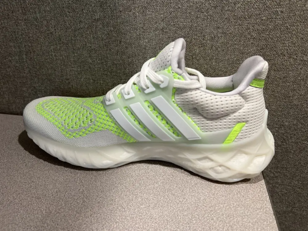 Alternative view of Giày Adidas UltraBoost Web DNA 'Dash Grey Pulse Lime' GZ1594