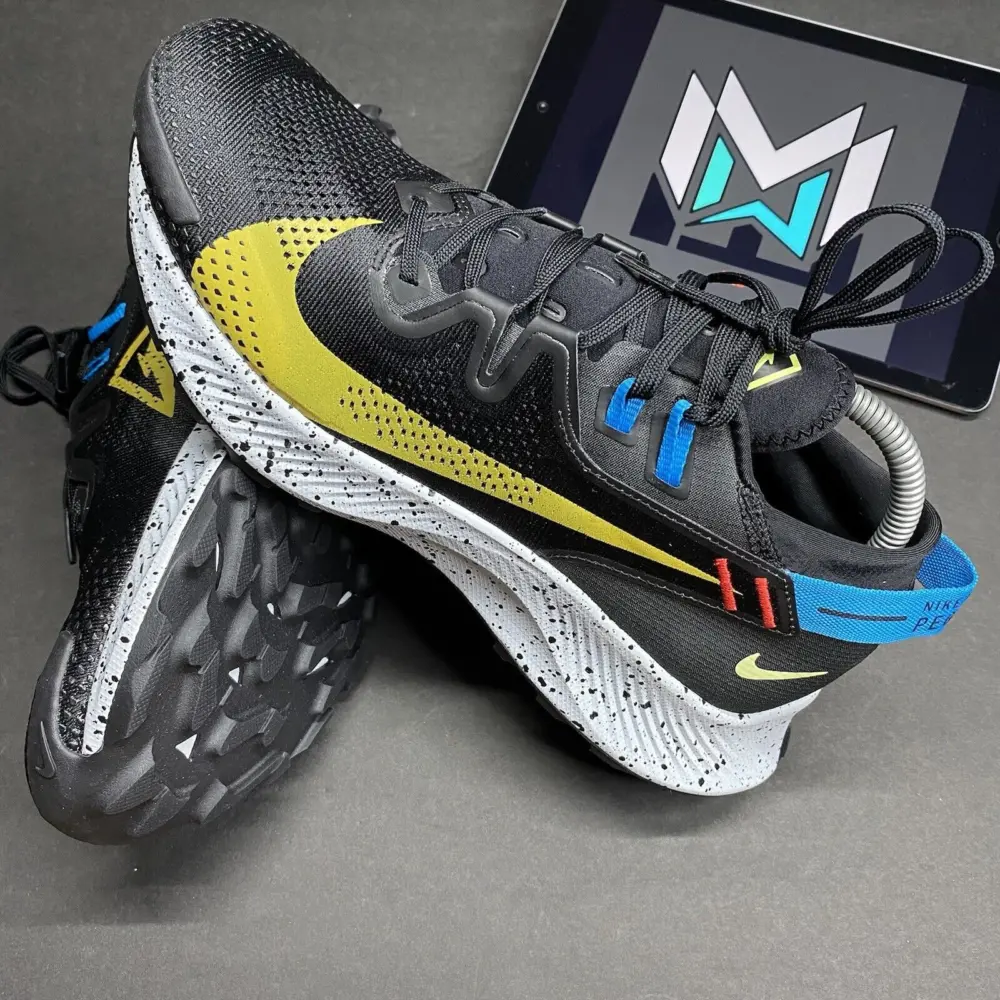 Alternative view of Giày Nike Pegasus Trail 2 'Black Dark Sulfur' CK4305-001