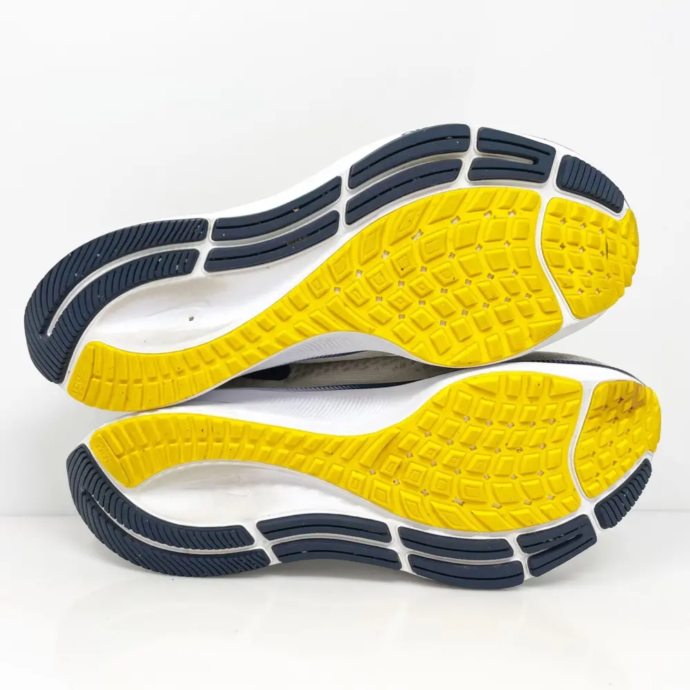 Alternative view of Giày Nike Air Zoom Pegasus 37 'Michigan' CZ5384-100