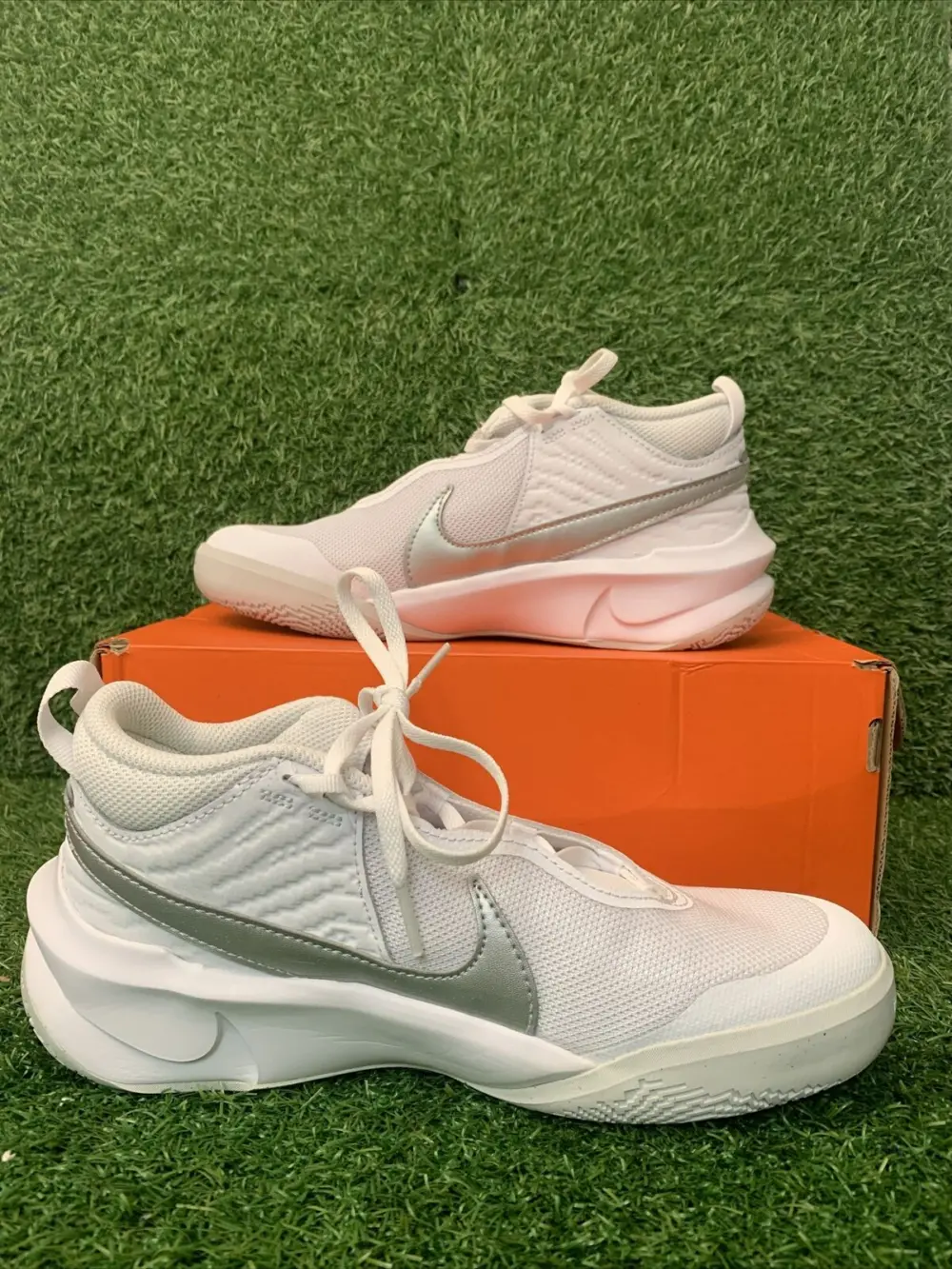 Giày Nike Team Hustle D 10 'White' CW6735-100 - Ảnh 5