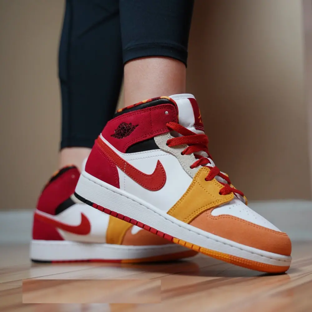 Giày Nike Air Jordan 1 Mid SE GS 'Picnic' DX2460-601 - Ảnh 4