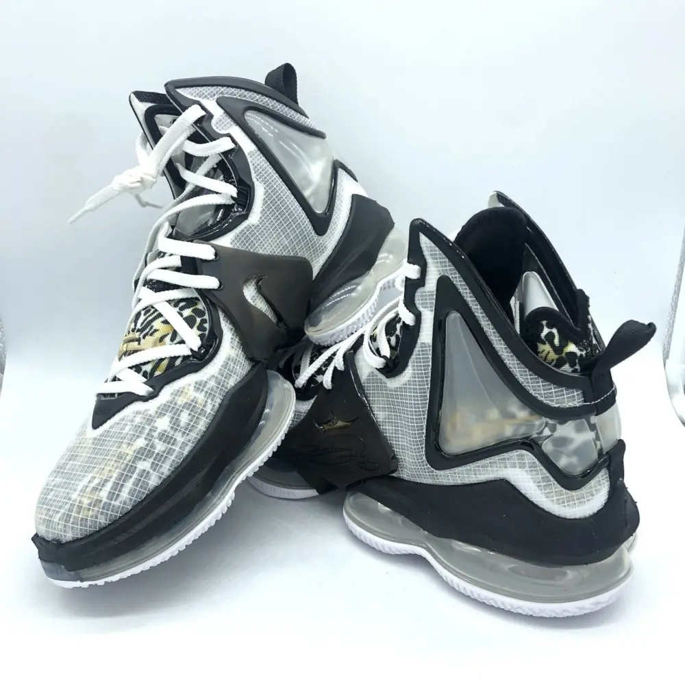 Giày Nike LeBron XIX 'Royalty' CZ0203-100 - Ảnh 4
