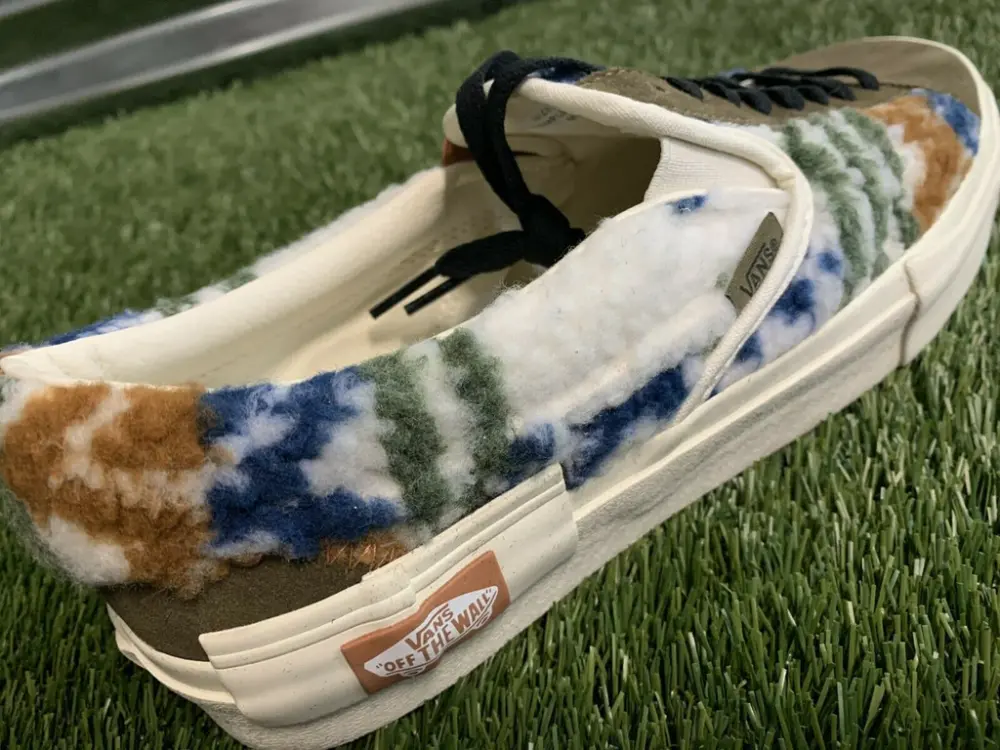Giày Vans Classic Slip-On CAP 'Color Wool' VN0A3WM52UZ - Ảnh 3
