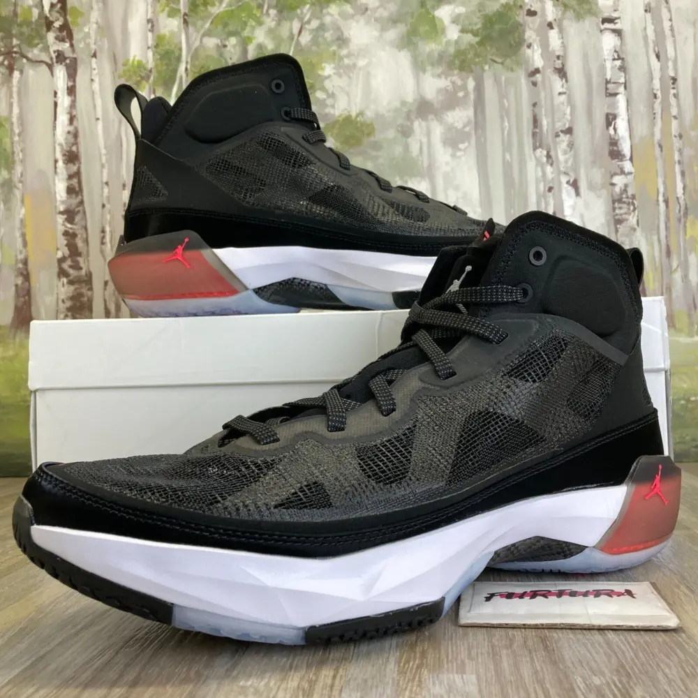 Alternative view of Giày Nike Air Jordan 37 ‘Black Hot Punch’ DD6958-091