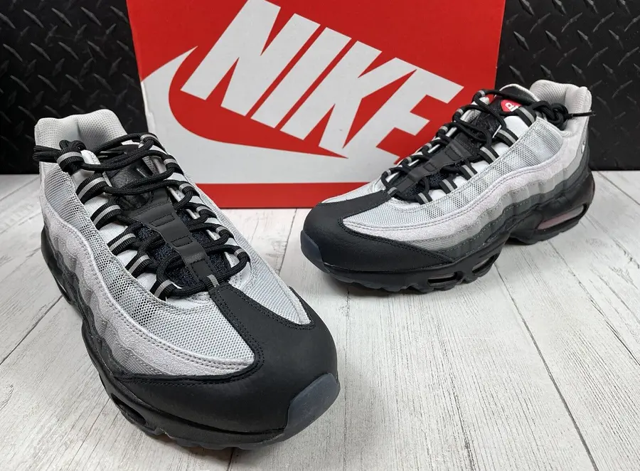 Alternative view of Giày Nike Air Max 95 Fish Scales DQ3979-001