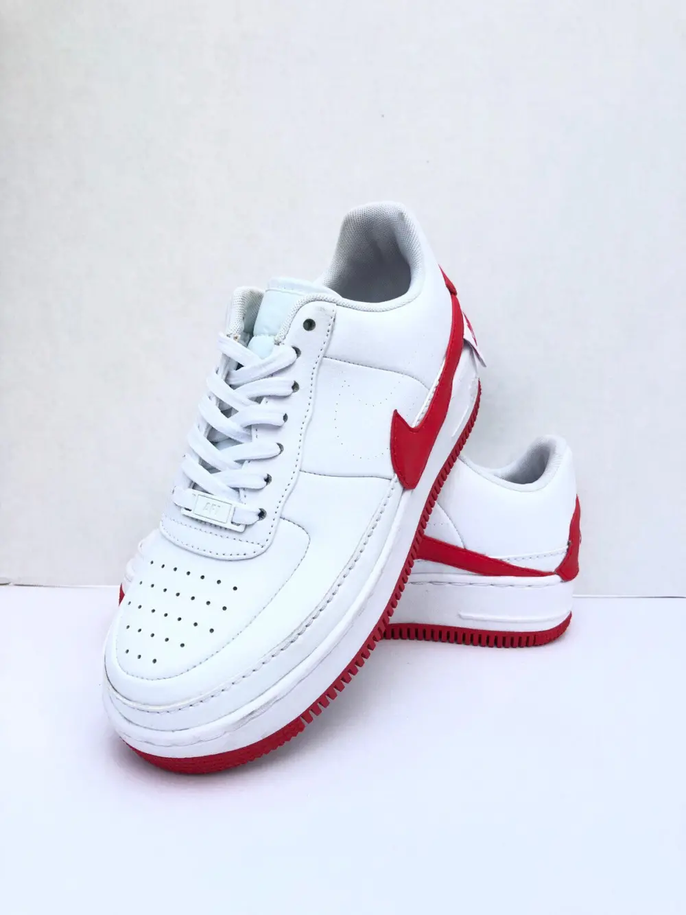 Alternative view of Giày Nike Air Force 1 Jester XX 'White University Red' AO1220-106