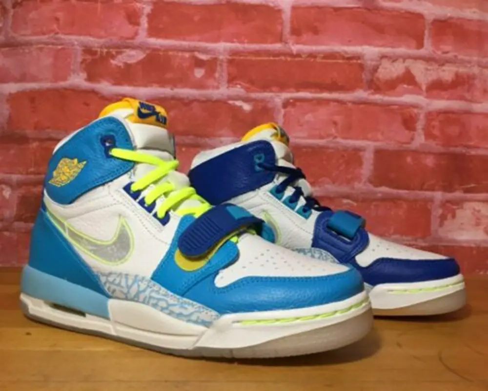 Alternative view of Giày Nike Air Jordan Legacy 312 GS 'Fly' CI4446-400