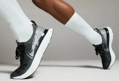 Giày Nike React Infinity Run Flyknit 'Black White' CD4371-012 - Ảnh 3
