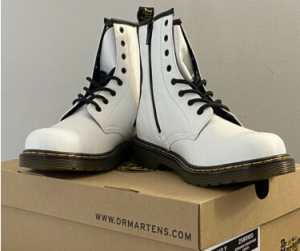 Alternative view of Giày Dr.Martens Youth 1460 Leather Lace Up 'White' 25811100
