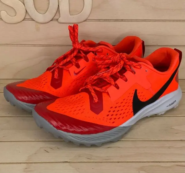 Alternative view of Giày Nike Air Zoom Terra Kiger 5 'Bright Crimson' AQ2219-600