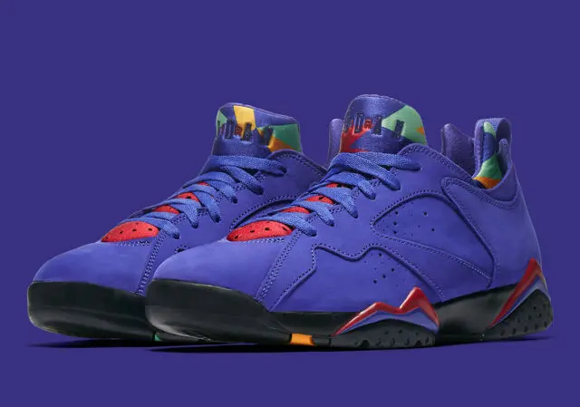 Alternative view of Giày Nike Air Jordan 7 Retro Low NRG 'Bright Concord' AR4422-407