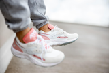Giày Saucony Aya 'Rose Pink Cream' S70495-2 - Ảnh 5