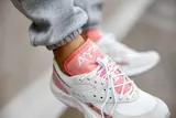 Alternative view of Giày Saucony Aya 'Rose Pink Cream' S70495-2