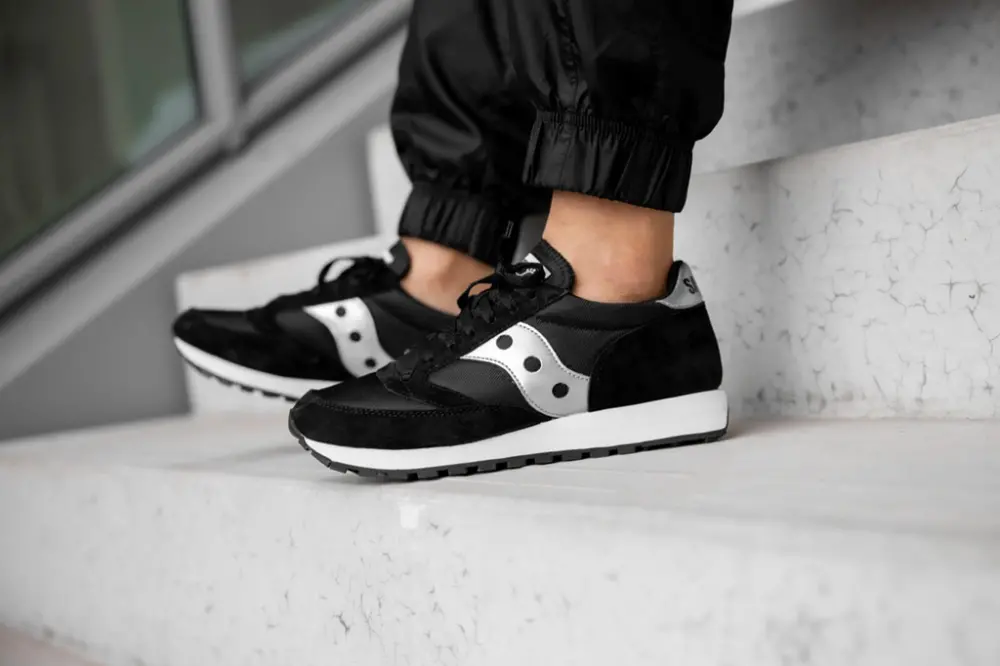 Alternative view of Giày Saucony Jazz 81 'Black Silver' S70539-2
