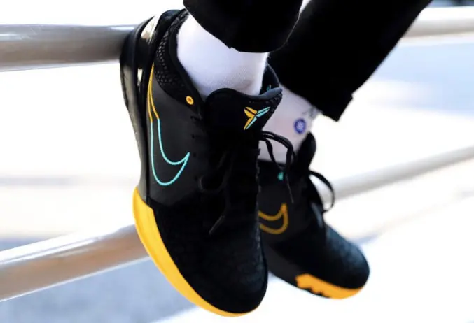 Giày Nike Zoom Kobe 4 Protro 'Snakeskin' AV6339-002 - Ảnh 5