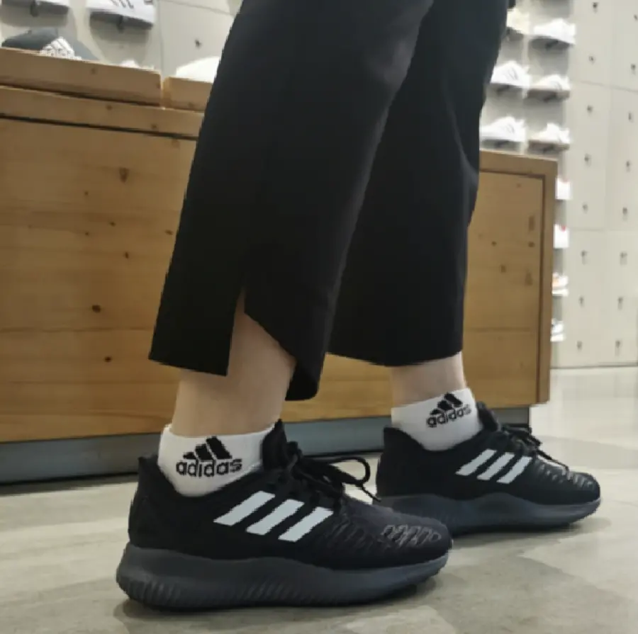 Alternative view of Giày Adidas AlphaBounce RC.2 Running ‘Black’ G28919