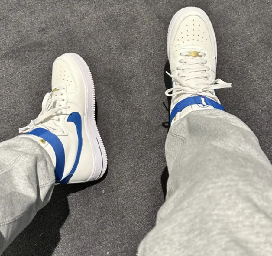 Alternative view of Giày Nike Air Force 1 High SE ‘Sail Blue Jay’ DQ7584-100