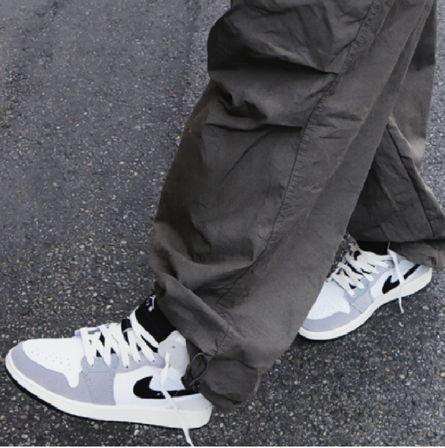 Giày Nike Air Jordan 1 Mid SE Craft ‘Cement Grey’ DZ4136-002 - Ảnh 2